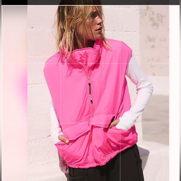 Off the Bleachers Vest🌸💕🌸💕🌸💕 - Picture 2 of 5